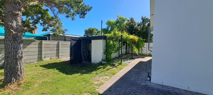 To Let 2 Bedroom Property for Rent in Kleinmond Western Cape